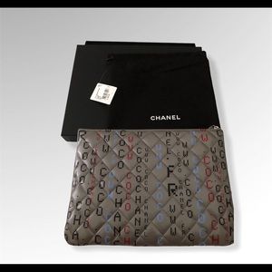 Chanel Zipper Clutch